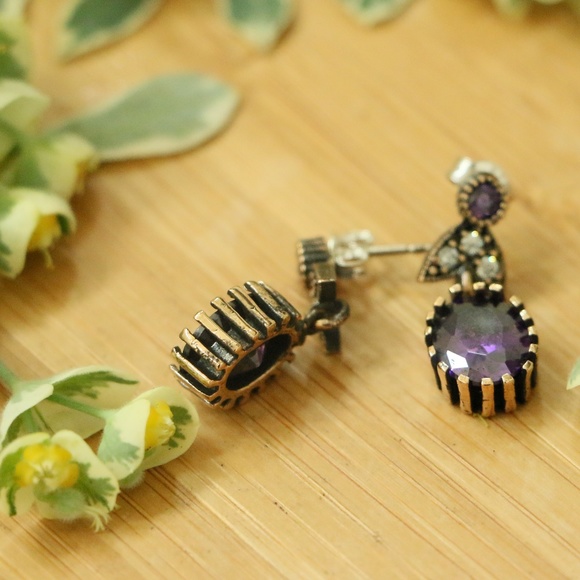 925 Sterling Silver Cubic Zirconia Stones Earrings - Picture 7 of 8